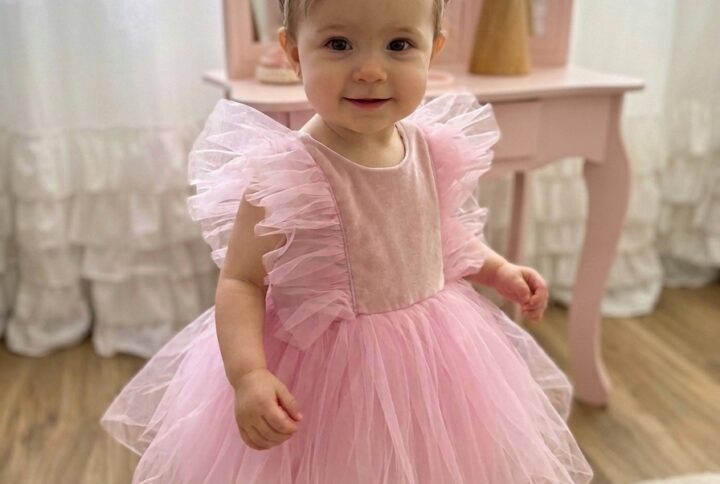 sukienka tiulowa na roczek, urodzinki